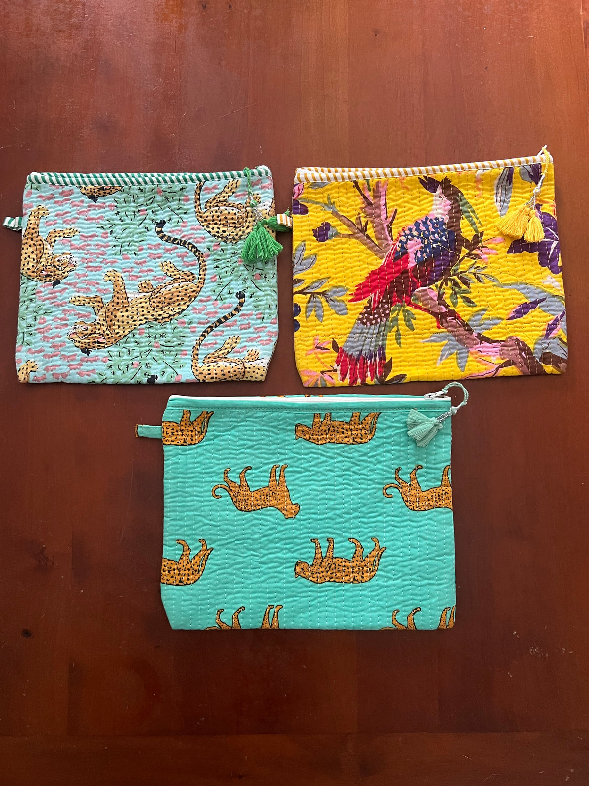 Cartera Leela