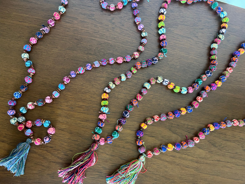 Collar mala